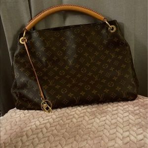 Louis Vuitton Artsy mm